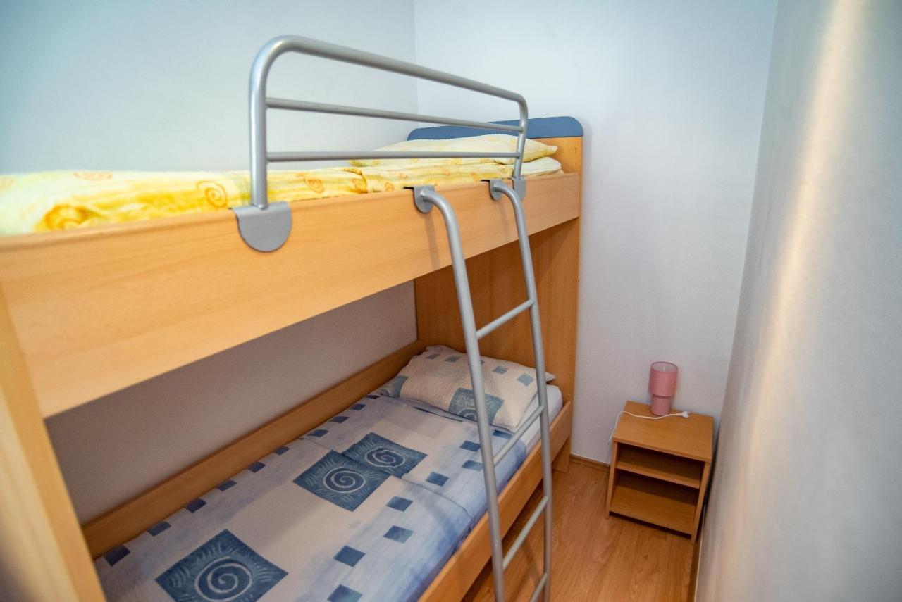 Apartments By The Sea Sumpetar, Omis - 2808 Exterior foto