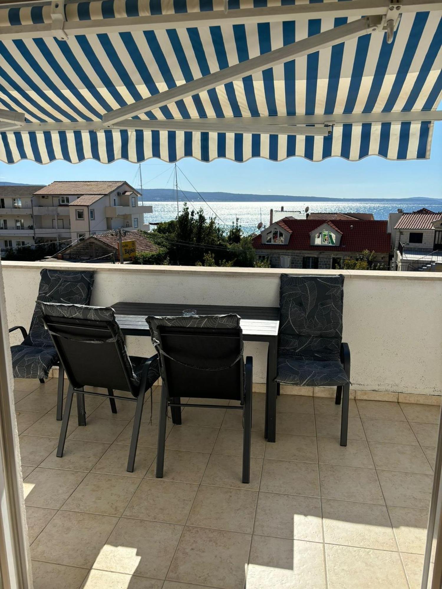 Apartments By The Sea Sumpetar, Omis - 2808 Exterior foto